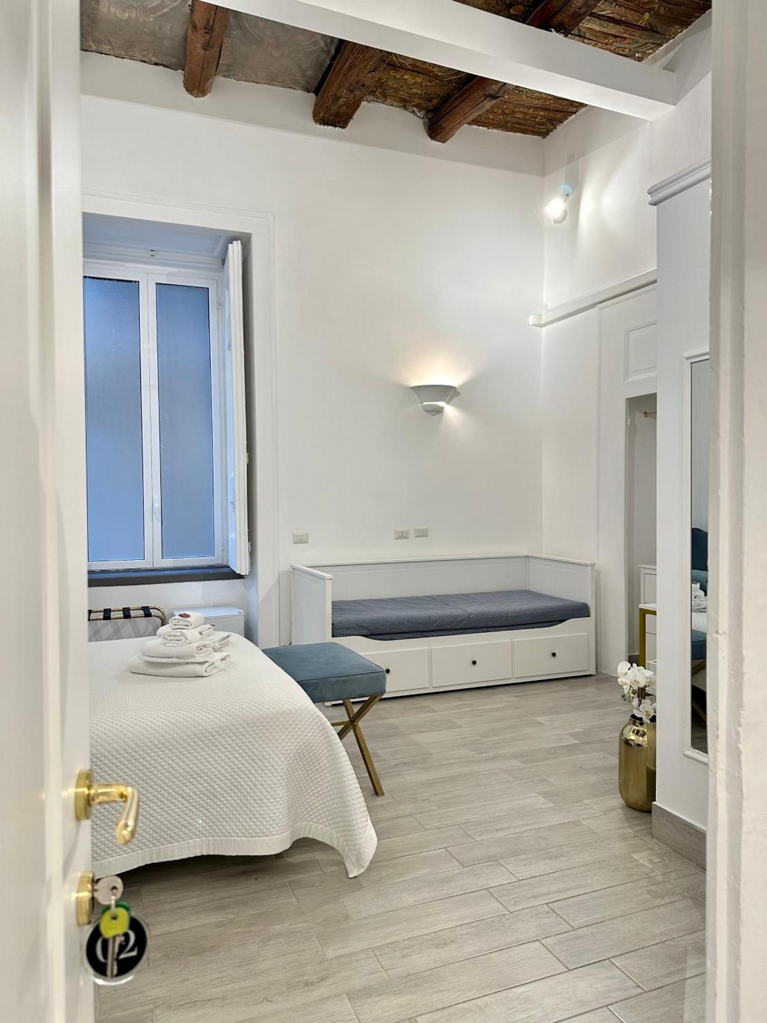 Maison M Napoli Boutique Rooms Buitenkant foto